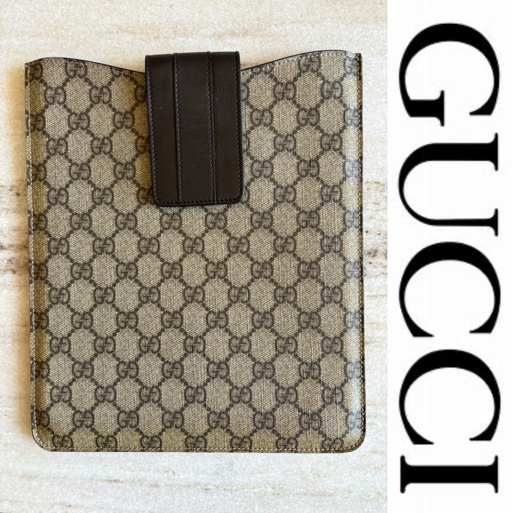 GUCCI Beige/Brown GG Supreme Canvas and Leather iPad Case - Picture 1 of 9